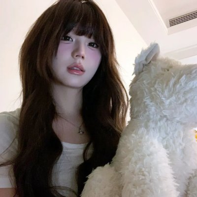 想吃掉我的非人少女 海报
